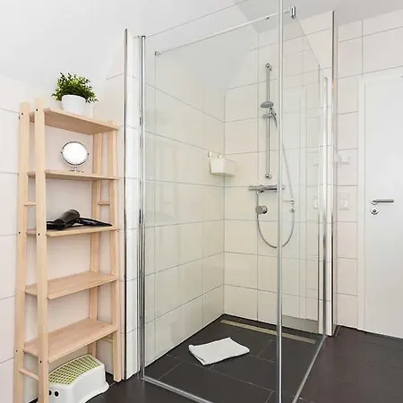 Ferienhaeuser Nordseetherme Casa de Férias *